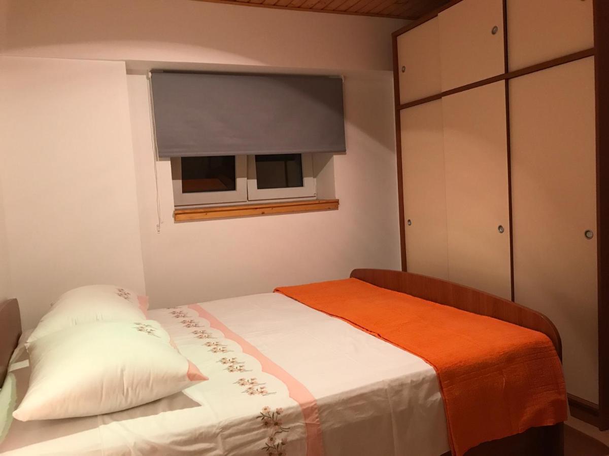 Grdelin Apartment Omiš Екстериор снимка