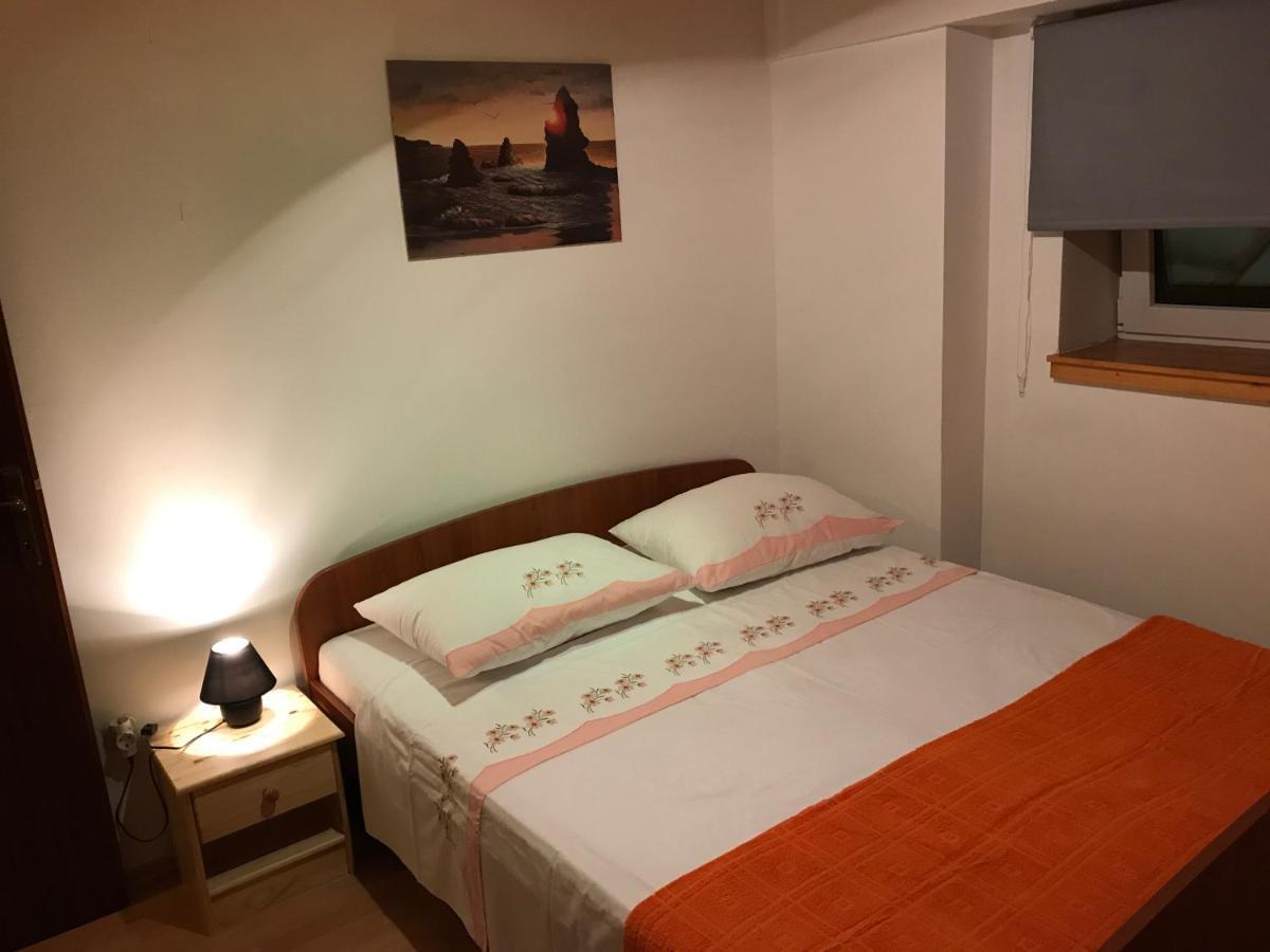 Grdelin Apartment Omiš Екстериор снимка
